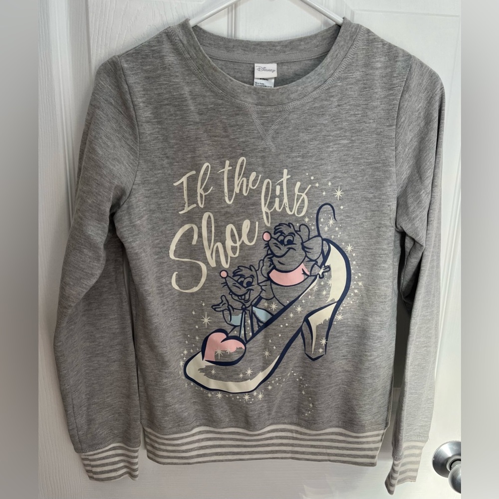 Disney Cinderella Women’s Sweatshirt, Size XS New